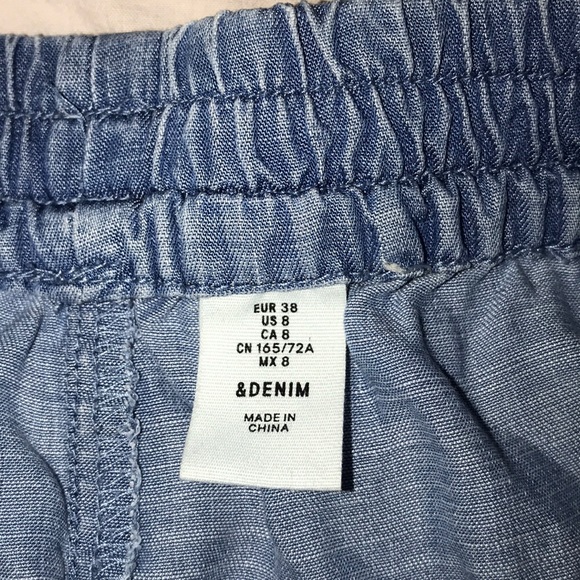 H&M Jean Shorts - Picture 2 of 3